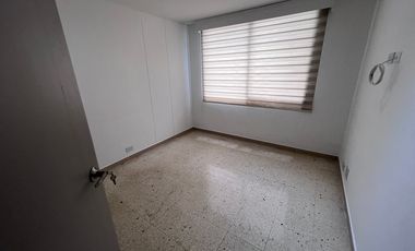 APARTAMENTO EN ARRIENDO UBICADO EN EL POBLADO SECTOR AGUACATALA