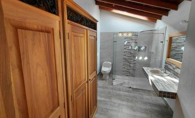 FINCA EN ARRIENDO UBICADA EN COPACABANA SECTOR VEREDA ZARZAL