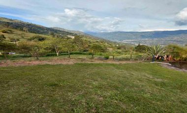 FINCA EN ARRIENDO UBICADA EN COPACABANA SECTOR VEREDA ZARZAL