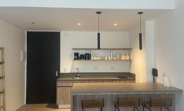 Excelente Loft en alquiler temporario con cochera. Distrito Quartier, Retiro.