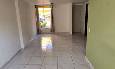 Renta Casa en Lomas Lindas