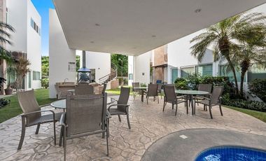 Condo U4 Flamingos