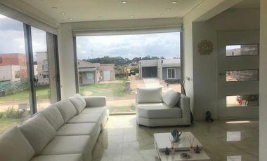Casa en Costa Esmeralda