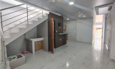 SE ARRIENDA APT. 2 PISOS B/ LA FLORESTA, ORIENTE DE MONTERA
