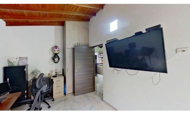 Apartamento En Cabañas Bello | Amplio Y Bien Ubicado 💰$328M 🧭