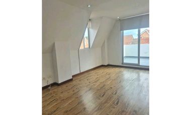 ARRIENDO CASA UNIFAMILIAR EN CHIA DE TRES NIVELES
