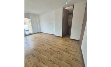 ARRIENDO CASA UNIFAMILIAR EN CHIA DE TRES NIVELES