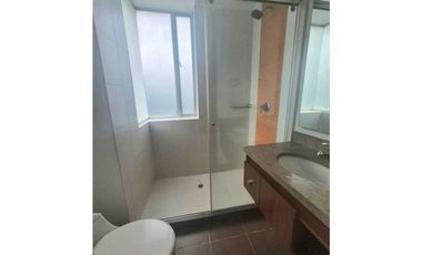 ARRIENDO CASA UNIFAMILIAR EN CHIA DE TRES NIVELES