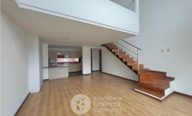 Apartamento Dúplex  en arriendo, barrio Palermo. Manizales.
