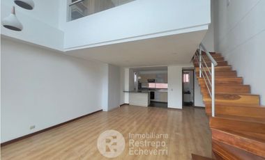 Apartamento Dúplex  en arriendo, barrio Palermo. Manizales.