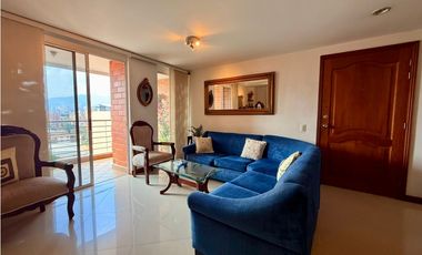 Excelente apartamento en Laureles