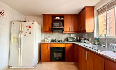 Excelente apartamento en Laureles