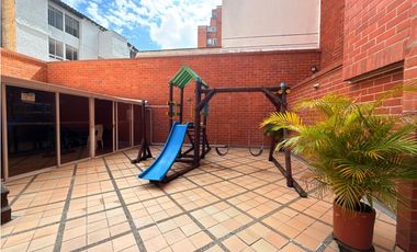 Excelente apartamento en Laureles