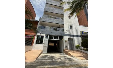Moderno apartamento en laureles