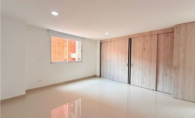 Moderno apartamento en laureles