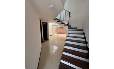 RENTA CASA EN CONJUTO CERRADO SECTOR UNICENTRO