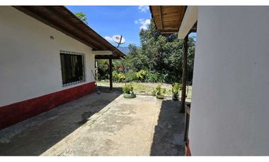 VENDO CASA CAMPESTRE EN CALDAS ANTIOQUIA