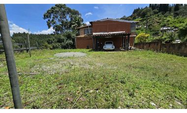 VENDO CASA CAMPESTRE EN CALDAS ANTIOQUIA