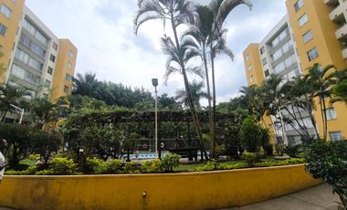 APARTAMENTO EN AL QUILER EN SUR CENTRAL NAPOLES