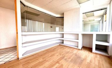 Oficina en Venta,  San Jerónimo Tepetlacalco, 119 m2.