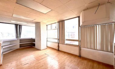 Oficina en Venta,  San Jerónimo Tepetlacalco, 119 m2.