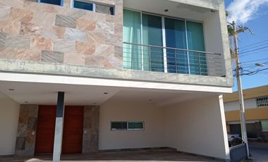 DEPARTAMENTO EN RENTA EN COL. PALLAS EN CD. DEL CARMEN