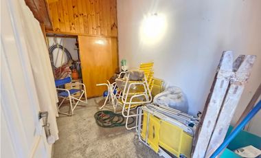 CHALET A 1 CUADRA DEL MAR SOBRE 2 LOTES
