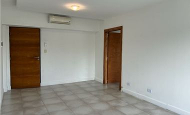 OFICINA ALQUILER EN LOMAS DE SAN ISIDRO