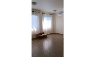 Casa en Venta – PH Olympus, Brisas del Golf