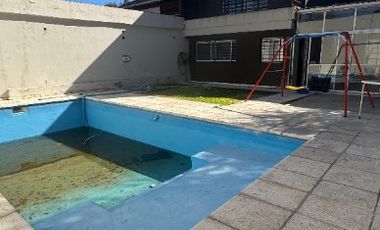 Casa en venta en Burzaco Este