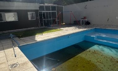 Casa en venta en Burzaco Este