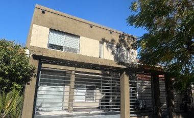 Casa en venta en Burzaco Este