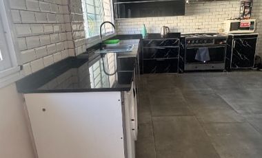 Casa en venta en Burzaco Este