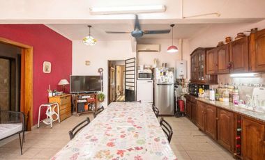 CASA A LA VENTA SOBRE AVENIDA FREYRE