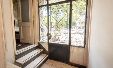 CASA A LA VENTA SOBRE AVENIDA FREYRE