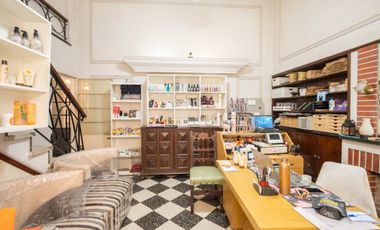 CASA A LA VENTA SOBRE AVENIDA FREYRE