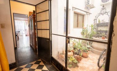 CASA A LA VENTA SOBRE AVENIDA FREYRE