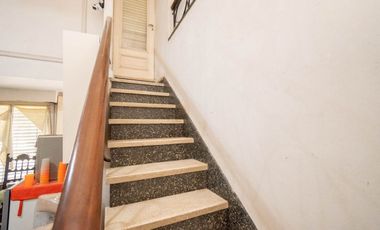 CASA A LA VENTA SOBRE AVENIDA FREYRE