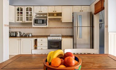 VENTA CASA DUPLEX OLIVOS 5 AMBIENTES PILETA JARDIN