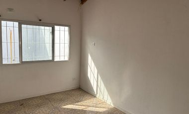 Departamento Tipo Casa en alquiler en Villa Dominico