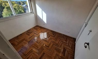 DEPARTAMENTO 3 AMBIENTES ALQUILER ADROGUE CENTRO