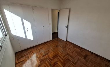 DEPARTAMENTO 3 AMBIENTES ALQUILER ADROGUE CENTRO