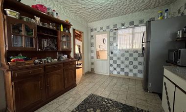 Casa 4 ambientes con pileta y quincho en Canning