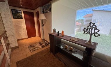 Casa 4 ambientes con pileta y quincho en Canning