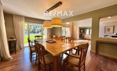 VENTA CASA 6 dormitorios PACHECO pileta y parque