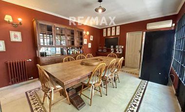 VENTA CASA 6 dormitorios PACHECO pileta y parque