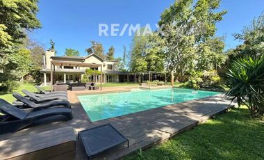 VENTA CASA 6 dormitorios PACHECO pileta y parque