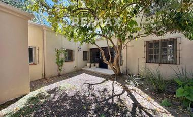 VENTA CASA 6 dormitorios PACHECO pileta y parque