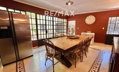 VENTA CASA 6 dormitorios PACHECO pileta y parque