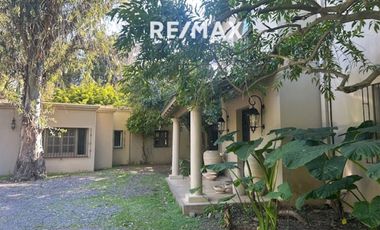 VENTA CASA 6 dormitorios PACHECO pileta y parque
